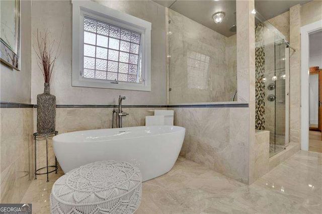 120 Chateau Place, Woodstock, GA 30188