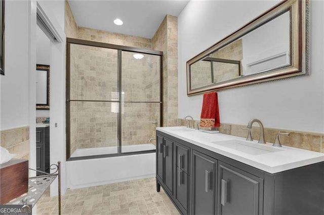 120 Chateau Place, Woodstock, GA 30188