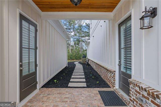 120 Chateau Place, Woodstock, GA 30188