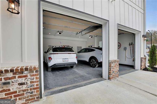 120 Chateau Place, Woodstock, GA 30188