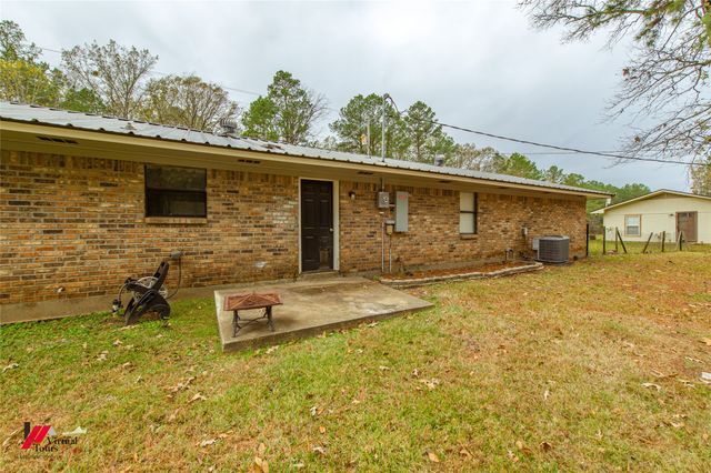 198 Seven Pines Road, Benton, LA 71006