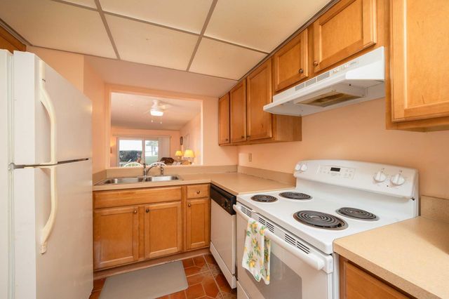 4 Ocean Trace Rd 122, St Augustine, FL 32080