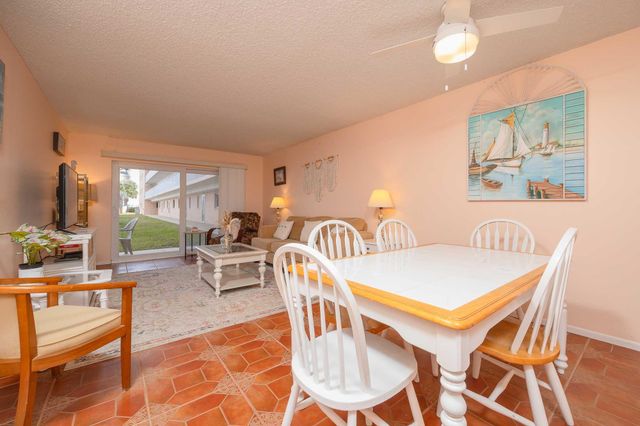 4 Ocean Trace Rd 122, St Augustine, FL 32080