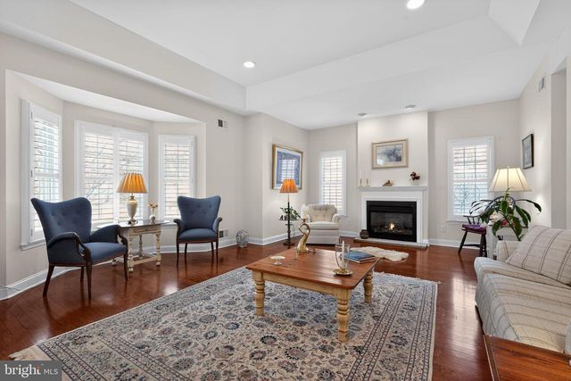 2 CONIFER CT, Princeton, NJ 08540