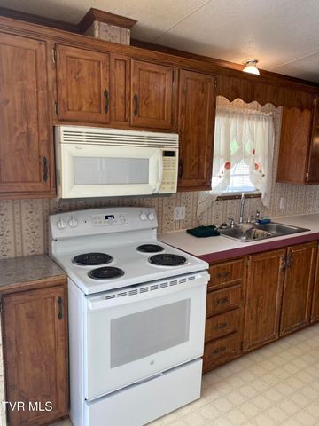 523 Dean Archer Road, Jonesborough, TN 37659