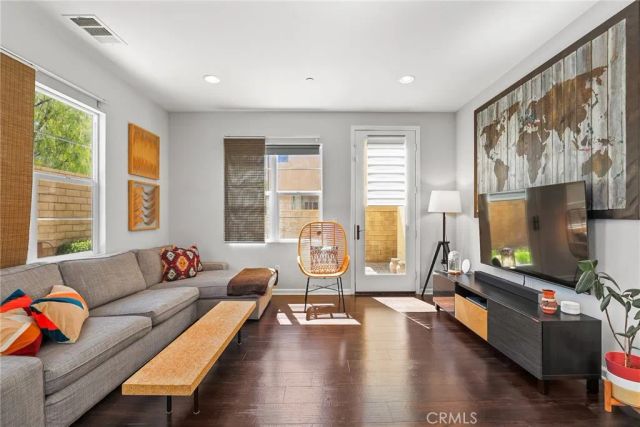 21705 Propello Drive, Saugus, CA 91350