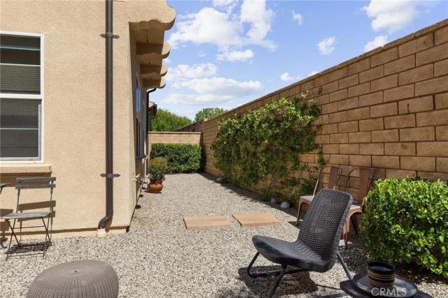 21705 Propello Drive, Saugus, CA 91350