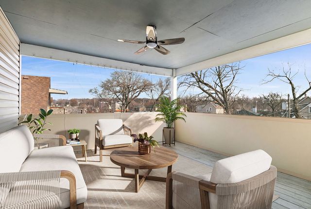 2627 Clarke Street, River Grove, IL 60171