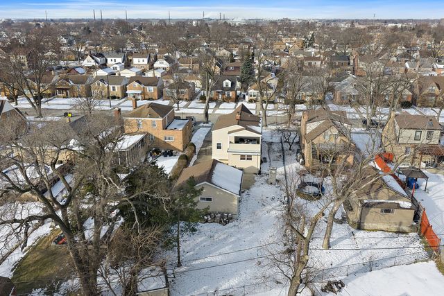 2627 Clarke Street, River Grove, IL 60171