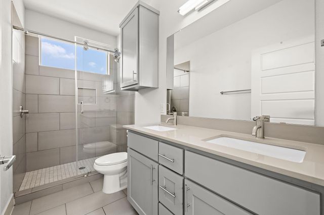 7301 Providence Ave A, Austin, TX 78752