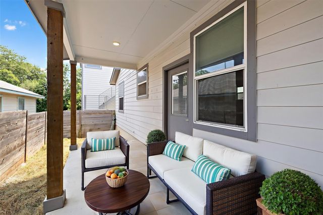 7301 Providence Ave A, Austin, TX 78752