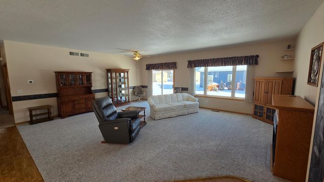 165 Cardinal Lane, Clearwater, MN 55320