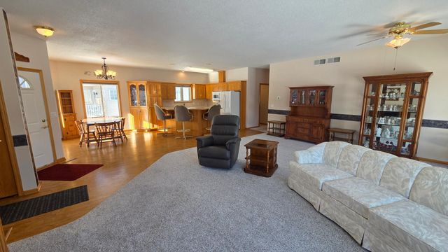 165 Cardinal Lane, Clearwater, MN 55320