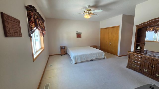 165 Cardinal Lane, Clearwater, MN 55320