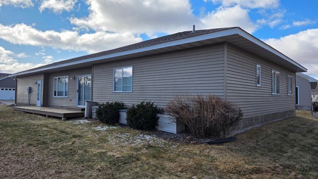 165 Cardinal Lane, Clearwater, MN 55320