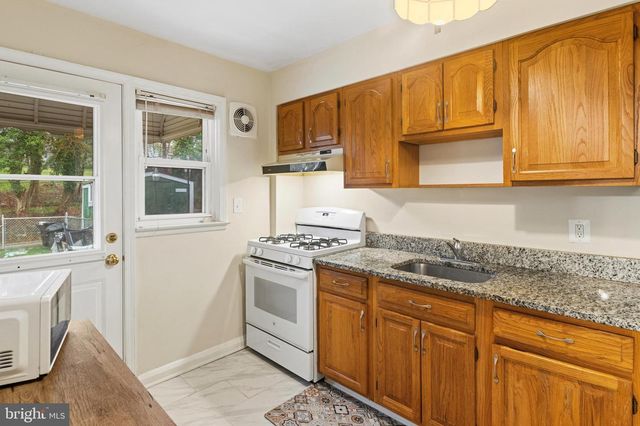 166 CHERRYDELL RD, Baltimore, MD 21228