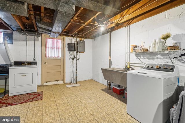 166 CHERRYDELL RD, Baltimore, MD 21228