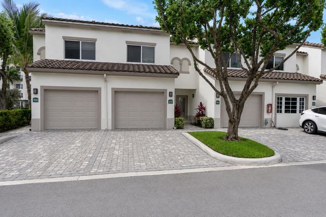 3596 S Ocean Boulevard 102, Highland Beach, FL 33487