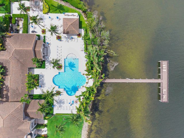 3596 S Ocean Boulevard 102, Highland Beach, FL 33487