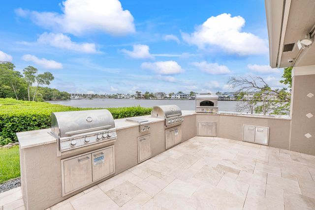3596 S Ocean Boulevard 102, Highland Beach, FL 33487