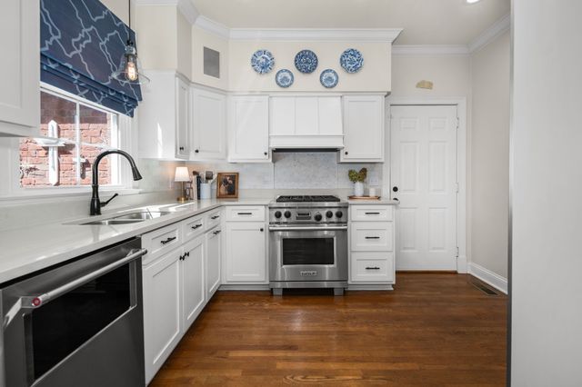 702 Prince Edward Ct, Murfreesboro, TN 37130