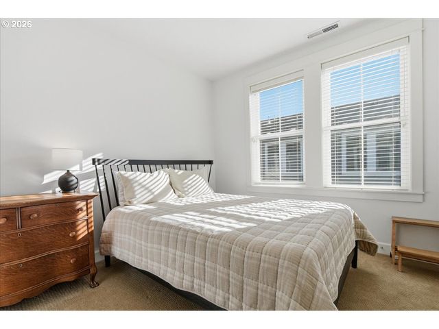 4117 Nw 77TH Ave, Camas, WA 98607