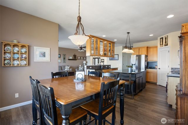 446 SE Viewmont Drive, Moses Lake, WA 98837