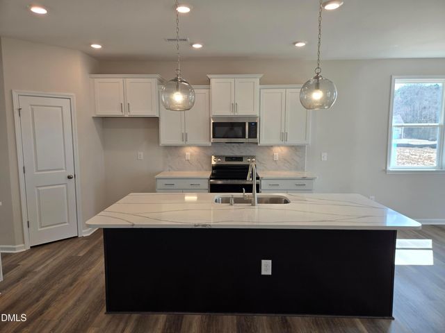 41 Peach Grove Way, Lillington, NC 27546