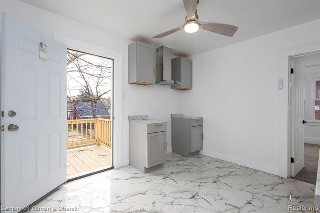 12468-70 Mendota Street, Detroit, MI 48204