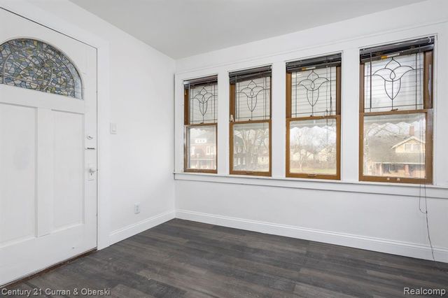 12468-70 Mendota Street, Detroit, MI 48204