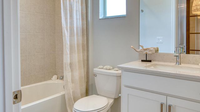 6866 NW Kestrel Lane, Port St. Lucie, Port St Lucie, FL 34987