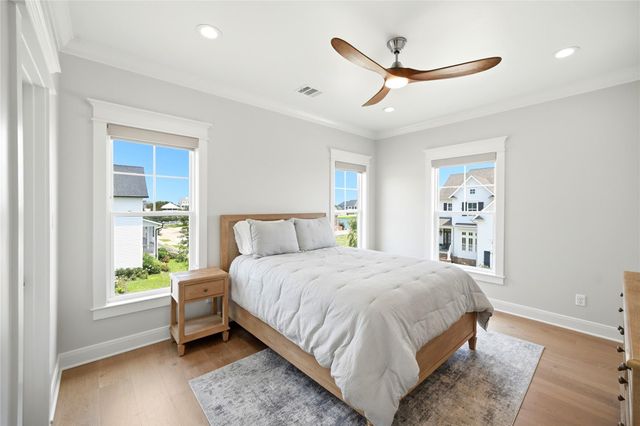 12 Gentry Lane, Galveston, TX 77554