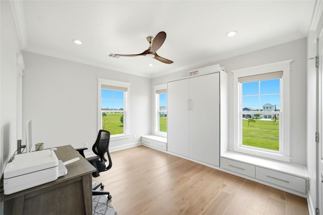 12 Gentry Lane, Galveston, TX 77554