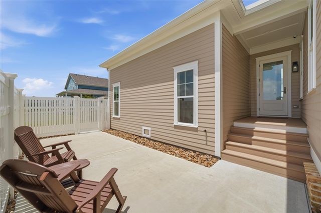 12 Gentry Lane, Galveston, TX 77554