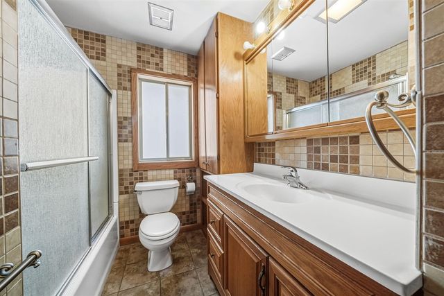 718 Sunset Lane, Cadillac, MI 49601