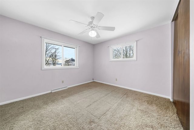 718 Sunset Lane, Cadillac, MI 49601