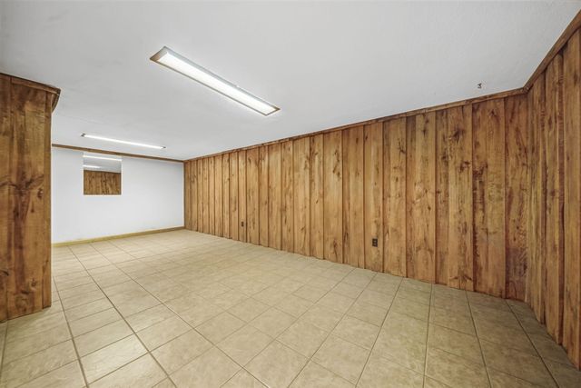 718 Sunset Lane, Cadillac, MI 49601