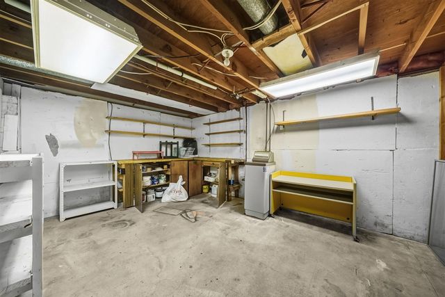 718 Sunset Lane, Cadillac, MI 49601