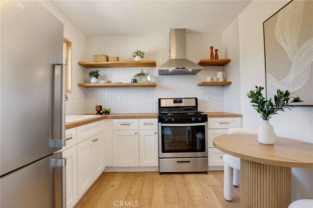 2135 Bellevue 11, Los Angeles, CA 90026