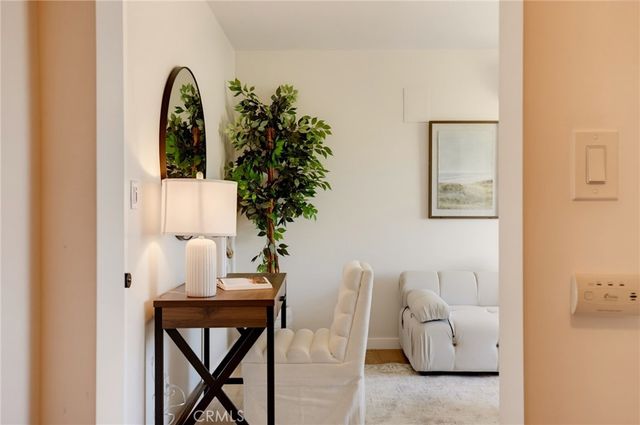 2135 Bellevue 11, Los Angeles, CA 90026