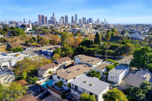 2135 Bellevue 11, Los Angeles, CA 90026
