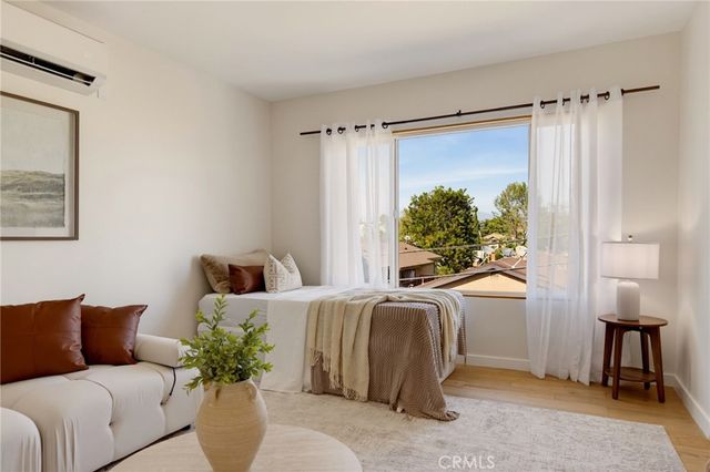 2135 Bellevue 11, Los Angeles, CA 90026