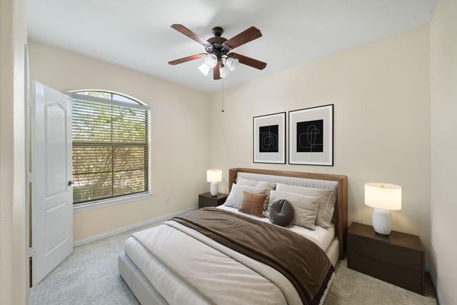 107 Bella Sole, Shenandoah, TX 77381