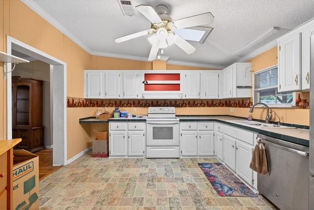 11809 DUNWOODIE MANOR DRIVE, Thonotosassa, FL 33592
