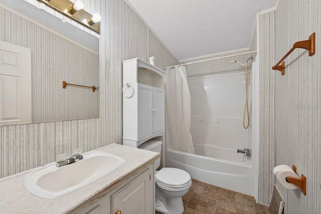 11809 DUNWOODIE MANOR DRIVE, Thonotosassa, FL 33592