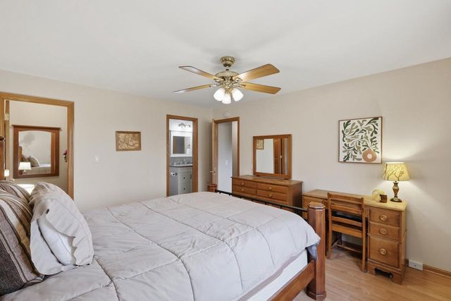 3386 Brugger Place, Mcfarland, WI 53558