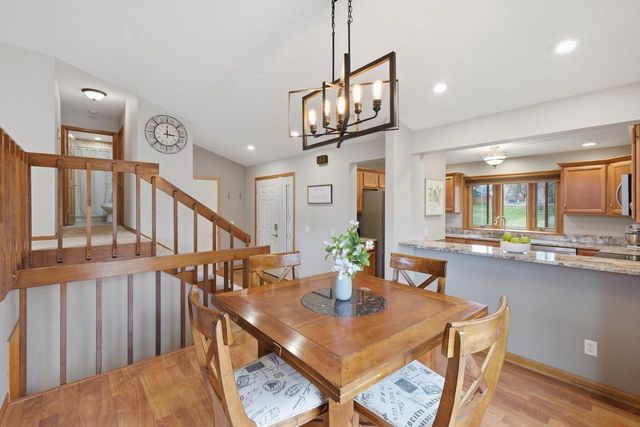 3386 Brugger Place, Mcfarland, WI 53558