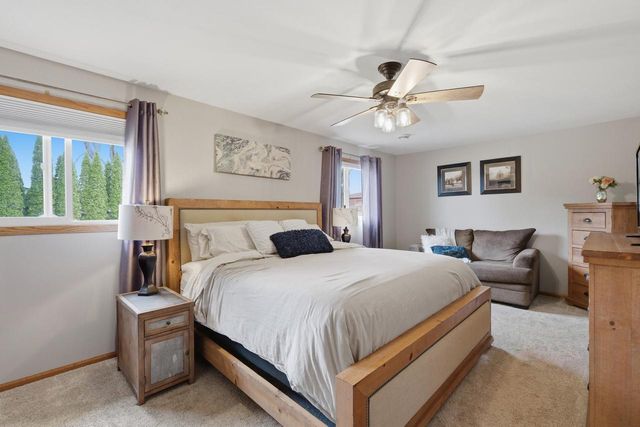 3386 Brugger Place, Mcfarland, WI 53558