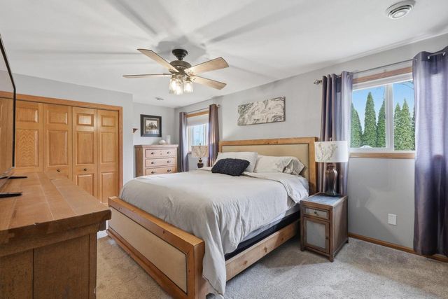 3386 Brugger Place, Mcfarland, WI 53558