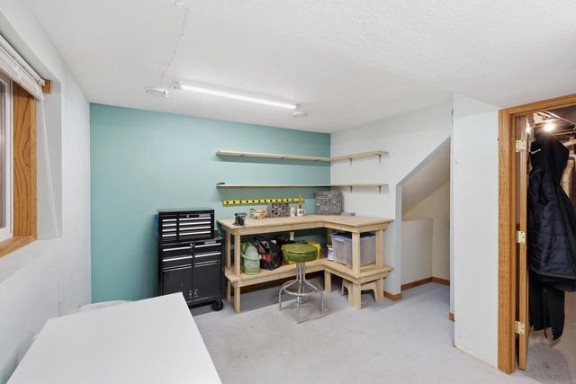 3386 Brugger Place, Mcfarland, WI 53558